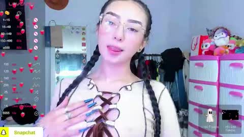 Snapshot of baby_lily1 chatting on October 2025 10:38:02 AM lily online show from October 2025 10:38:02 AM