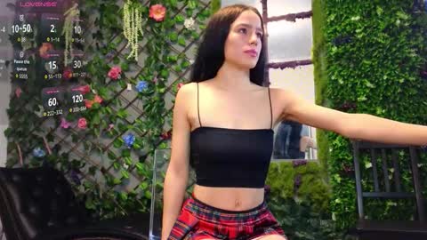 Baby Nico online show from September 2025 05:28:01 PM