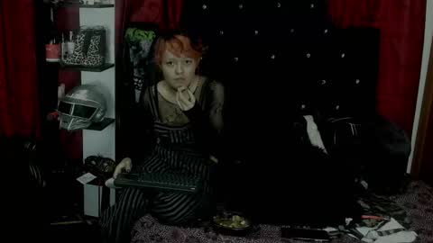 baby_punkk online show from December 2024 04:14:01 AM
