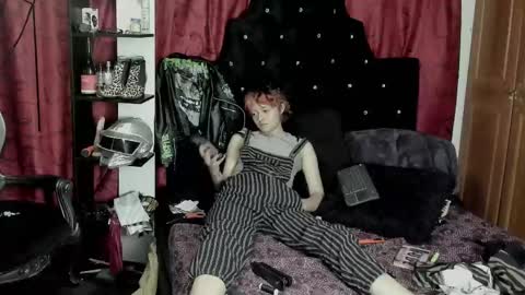baby_punkk online show from December 2024 11:57:01 PM