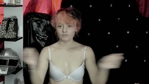 baby_punkk online show from December 2024 07:34:02 PM