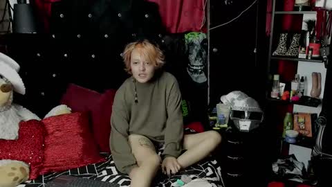 baby_punkk online show from December 2024 02:34:02 AM