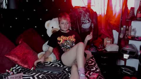 baby_punkk online show from January 2025 07:28:01 PM