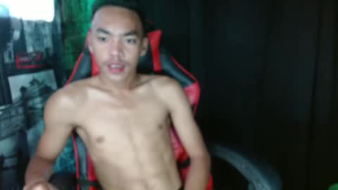 baby_razell online show from February 2025 12:30:01 AM