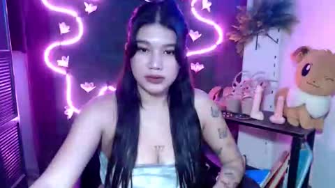 mae online show from November 2025 09:59:01 PM