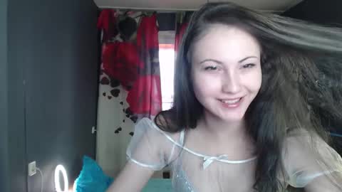 Ida and Kira online show from November 2025 02:58:01 AM