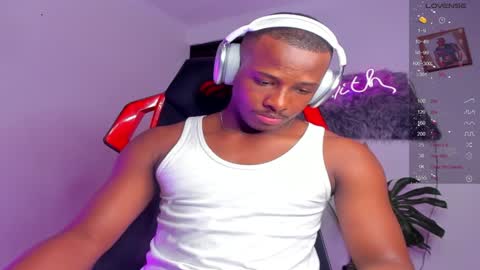 Snapshot of baby_smith chatting on December 2024 02:41:02 AM FOLLOW ME online show from December 2024 02:41:02 AM