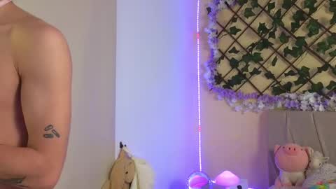 Snapshot of baby_xian chatting on March 2025 03:02:02 AM  Dani  online show from March 2025 03:02:02 AM