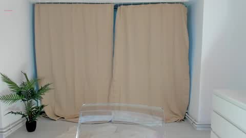 Aylin  online show from October 2025 05:08:01 AM