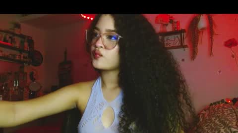 babybombom08 online show from April 2026 02:04:01 AM