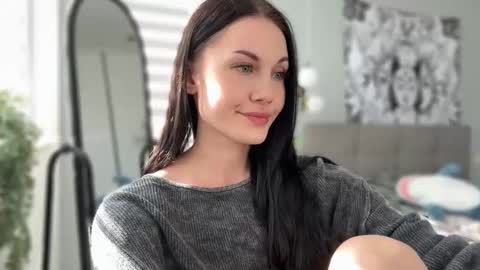 Baby Coffee online show from October 2025 12:02:01 PM