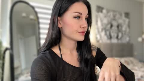 Baby Coffee online show from October 2025 10:05:02 AM