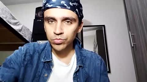 Dani  online show from January 2026 09:31:02 PM