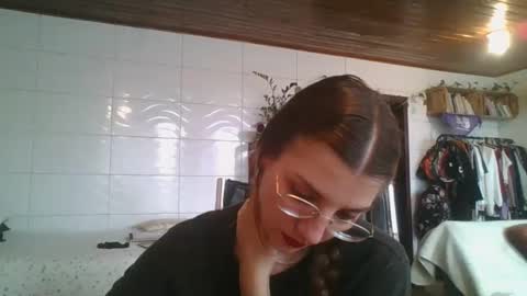 babydemon6 online show from September 2025 07:15:01 PM