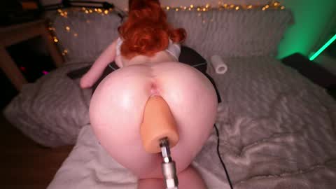 Snapshot of babydoll_laura chatting on October 2025 04:20:02 PM babydoll_laura online show from October 2025 04:20:02 PM