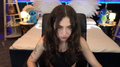 Sasha online show from November 2025 07:56:02 PM