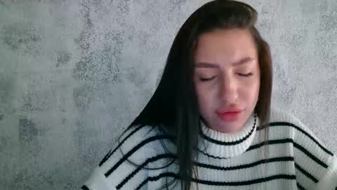 Roxie online show from September 2025 06:48:02 AM