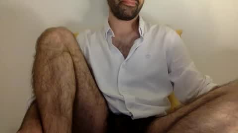 Snapshot of babyhardy chatting on October 2025 10:48:02 PM Tom A. online show from October 2025 10:48:02 PM