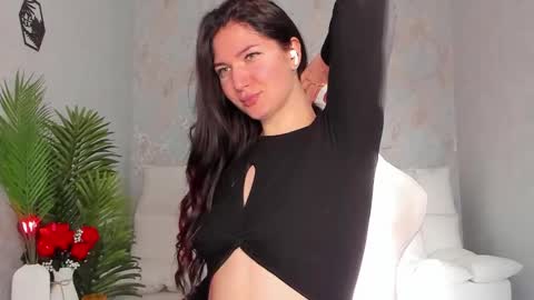 Sophia online show from October 2025 03:07:01 AM