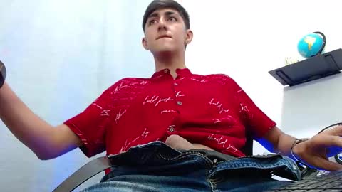 Snapshot of babymaik chatting on February 2025 09:37:01 PM babymaik online show from February 2025 09:37:01 PM