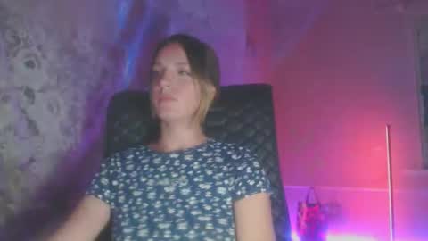 Sonya online show from September 2025 07:06:02 PM