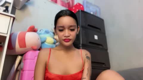 Nexie online show from November 2025 04:45:02 AM