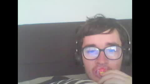 babyrandy1997 online show from September 2025 01:35:01 PM