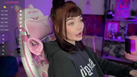 Nika online show from December 2024 11:06:02 PM