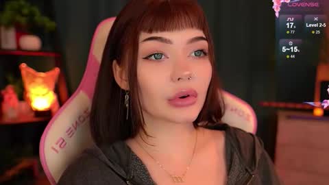 Nika online show from November 2025 10:08:02 PM