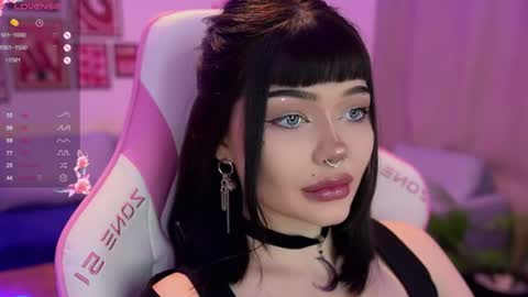 Snapshot of babyroxynill chatting on June 2026 09:59:02 PM Nika online show from June 2026 09:59:02 PM