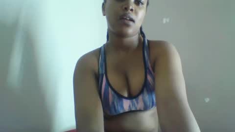 babyy_fface25 online show from October 2025 08:40:01 PM