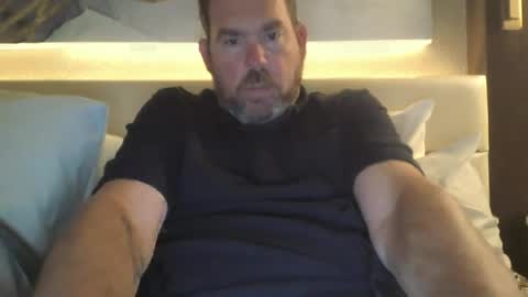 Snapshot of backofyourholes chatting on June 2026 08:14:02 AM backofyourholes online show from June 2026 08:14:02 AM