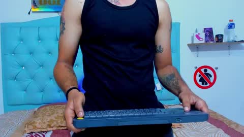 s   online show from October 2025 10:16:02 AM