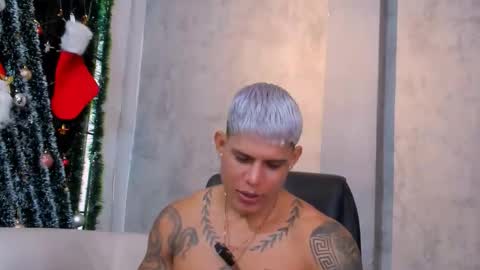 bad_boytoh online show from December 2025 02:10:02 PM