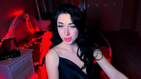 Snapshot of bad_desire chatting on January 2025 03:03:01 PM Miss Desire...do you remember online show from January 2025 03:03:01 PM