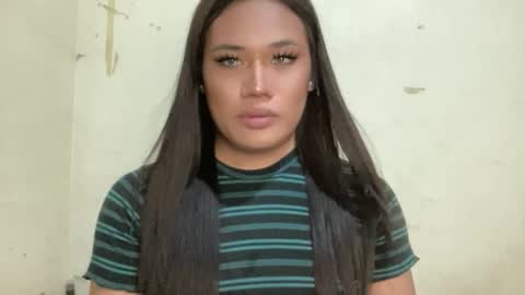 AMARA - FOLLOW ME AND THUMBS UP online show from April 2026 10:48:01 AM