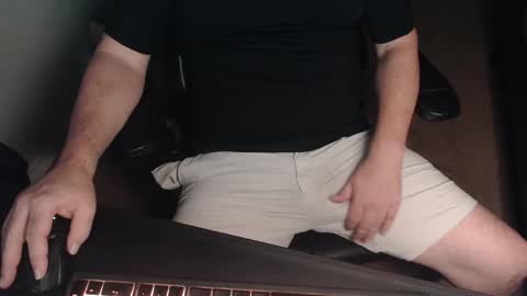 baddaddy77 online show from November 2025 02:21:02 AM