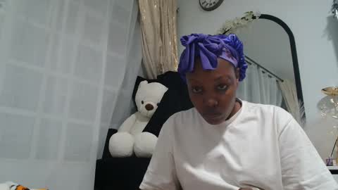 Snapshot of baddestslut001 chatting on April 2026 09:17:01 PM baddestslut001 online show from April 2026 09:17:01 PM