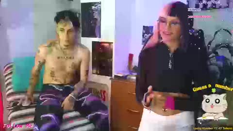 Dan  Lila  online show from November 2025 08:54:01 PM