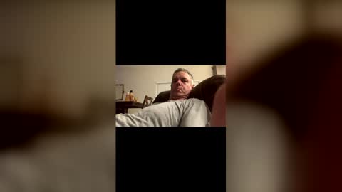 Badger online show from December 2025 03:33:01 AM