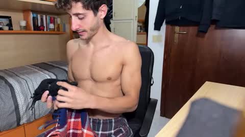 Badguy online show from November 2025 09:36:02 PM