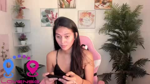 Joshaine online show from April 2026 06:43:01 PM