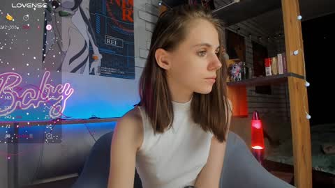Snapshot of baenova chatting on January 2025 06:10:02 PM Molly links in bio online show from January 2025 06:10:02 PM