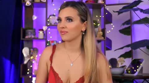 Snapshot of bailey_evans chatting on September 2025 01:53:01 AM Bailey online show from September 2025 01:53:01 AM