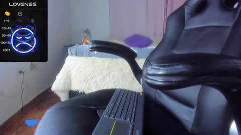 Snapshot of baileyadamss chatting on February 2025 03:45:02 AM IM BAILEY online show from February 2025 03:45:02 AM