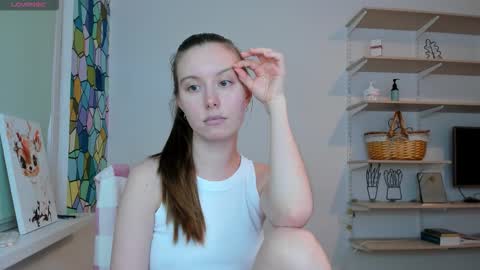 Kira online show from November 2025 01:38:01 AM