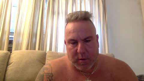 Snapshot of banana5289 chatting on December 2024 04:03:01 PM banana5289 online show from December 2024 04:03:01 PM