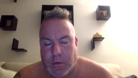 Snapshot of banana5289 chatting on December 2024 07:39:02 AM banana5289 online show from December 2024 07:39:02 AM