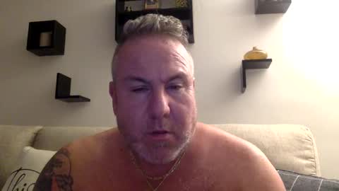 Snapshot of banana5289 chatting on December 2024 09:27:01 PM banana5289 online show from December 2024 09:27:01 PM