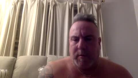 Snapshot of banana5289 chatting on January 2025 08:06:02 AM banana5289 online show from January 2025 08:06:02 AM
